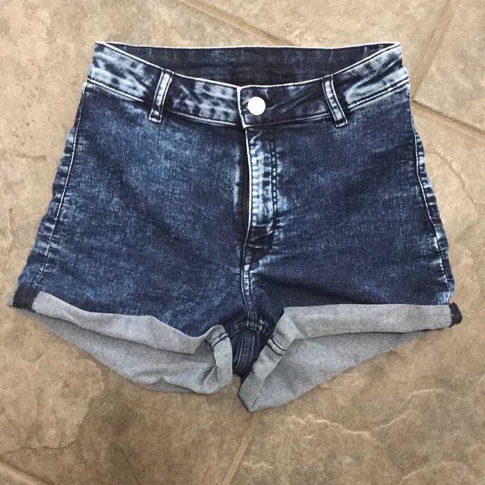 H&M High-Waisted Shorts